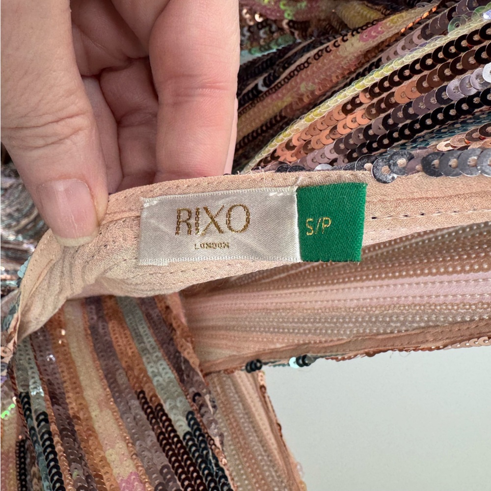 RIXO London Sequin Stripe Wrap Dress Sz SP Rose Gold Long Slv Glam Formal - Picture 7 of 7